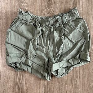 Aerie pull on shorts with tie